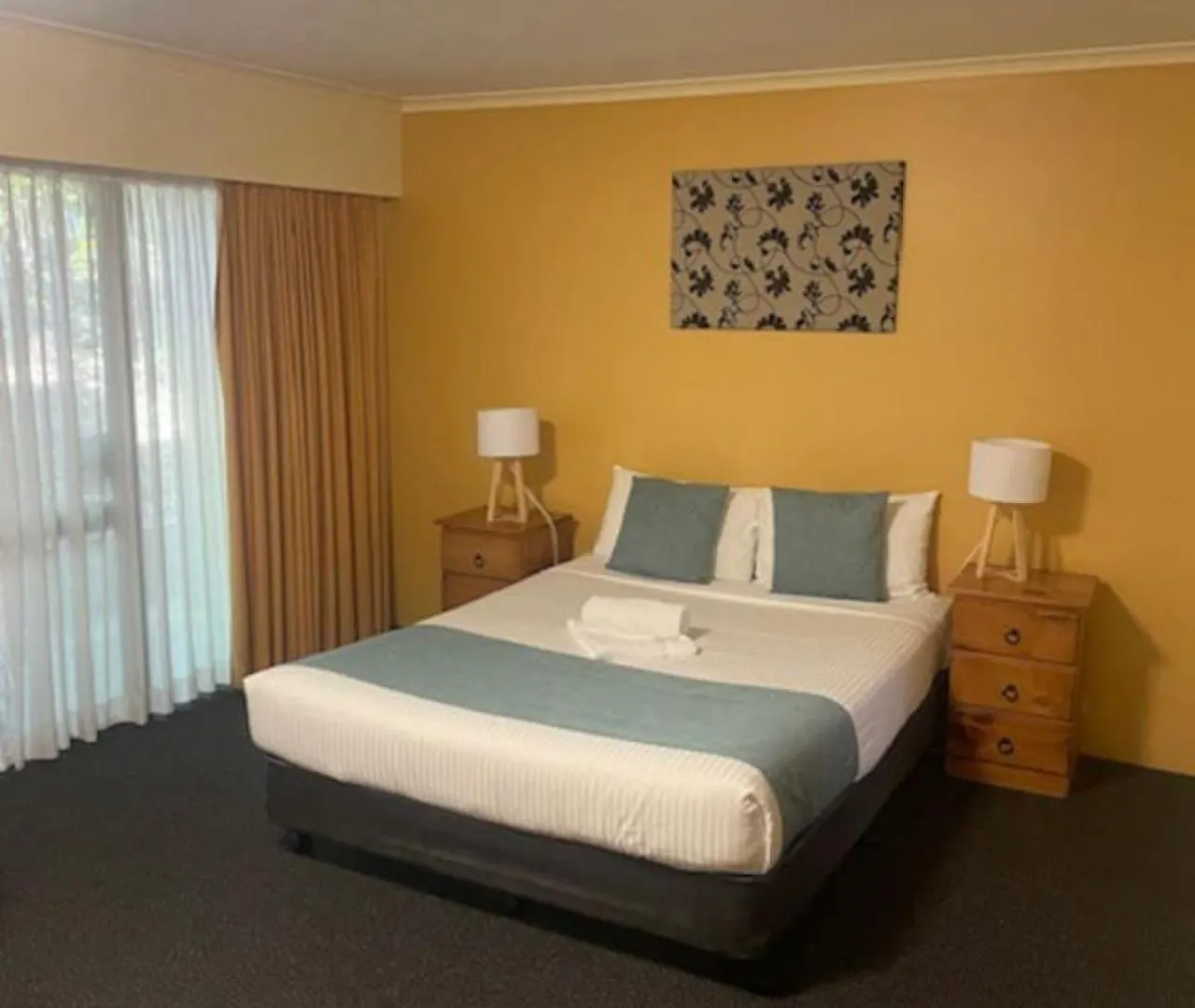 Cozy 1 Bedroom Ideal 4 Business Brisbane